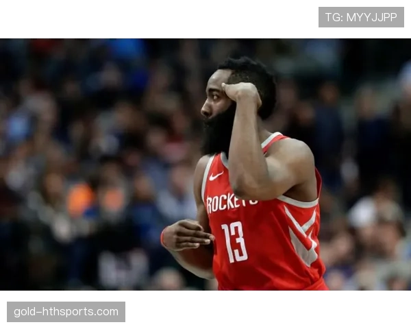 哈登这生活真是逆天，一个月花钱比咱俩年工资还多吧？