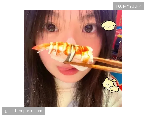 安洗莹球场上拼到吐，场下居然睡得像个无忧无虑的吃货？