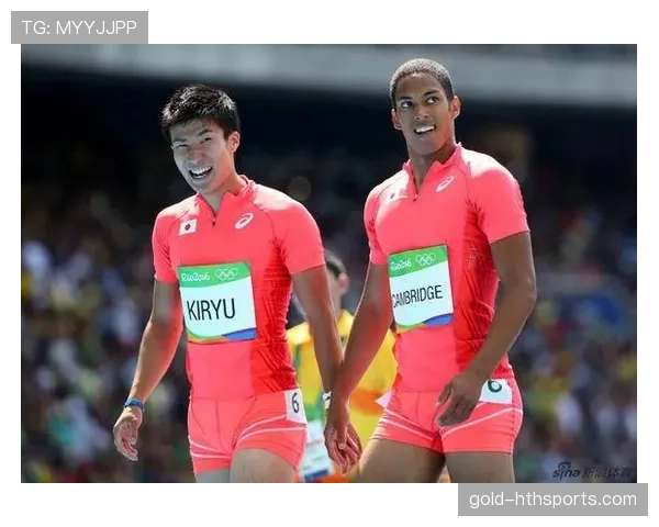 施洋这人设太飘了，赛场像猛兽，朋友圈像贵族日常