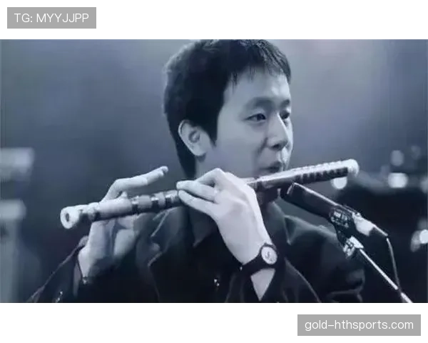 王燊超车内听歌列表被扒，居然全是老摇滚？这居然一点都不像赛场上的硬汉！